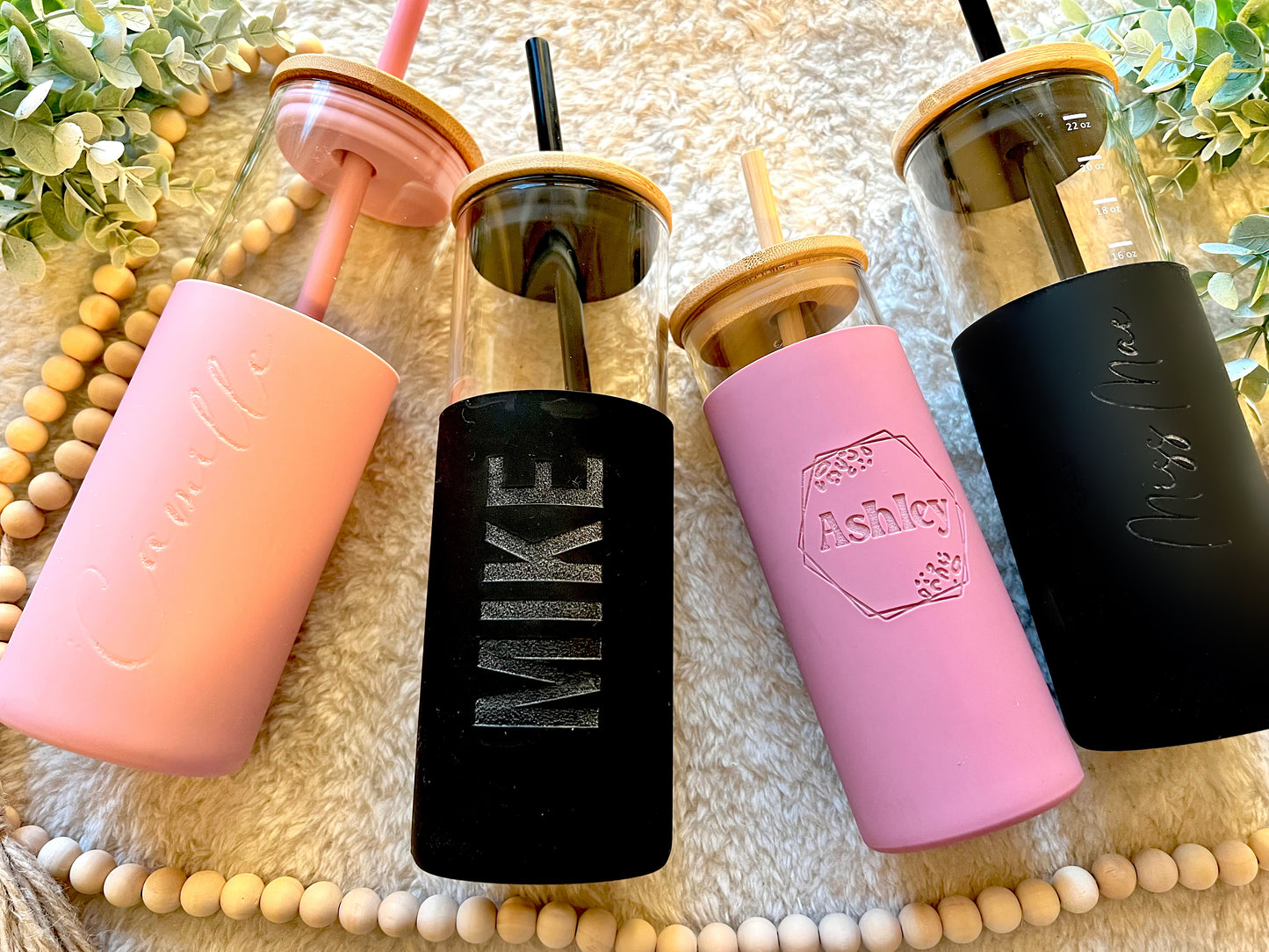 Glass Tumbler with Silicone Sleeve 20 oz